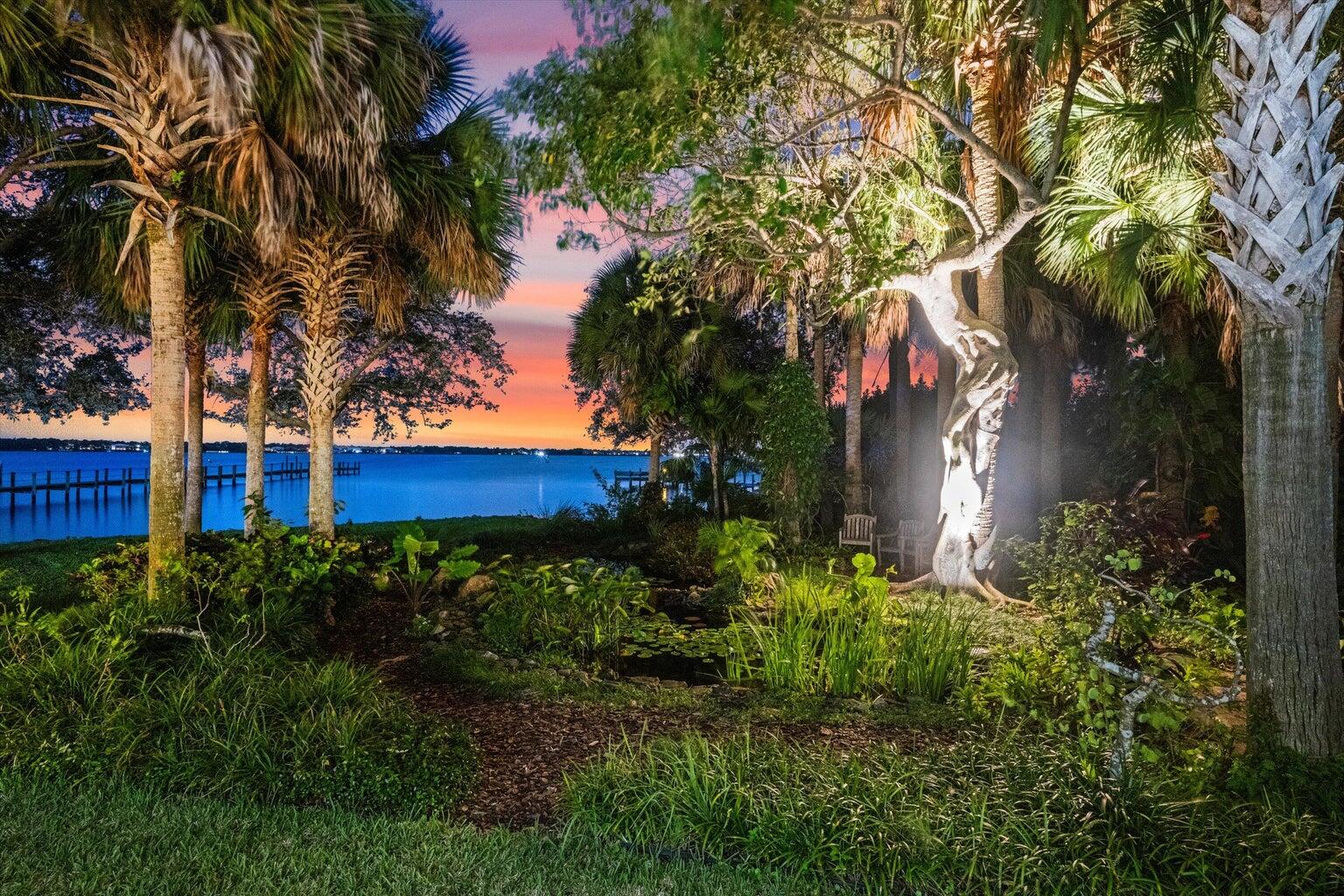 NORTH RIVER SHORES - Land