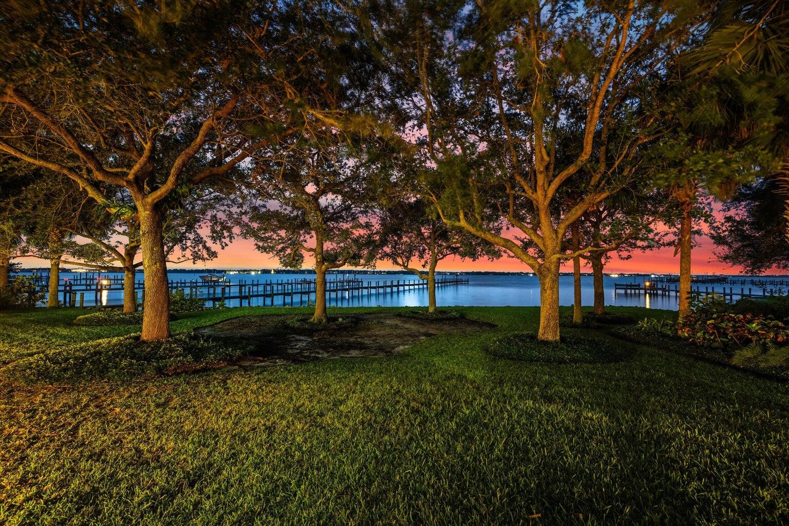 NORTH RIVER SHORES - Land