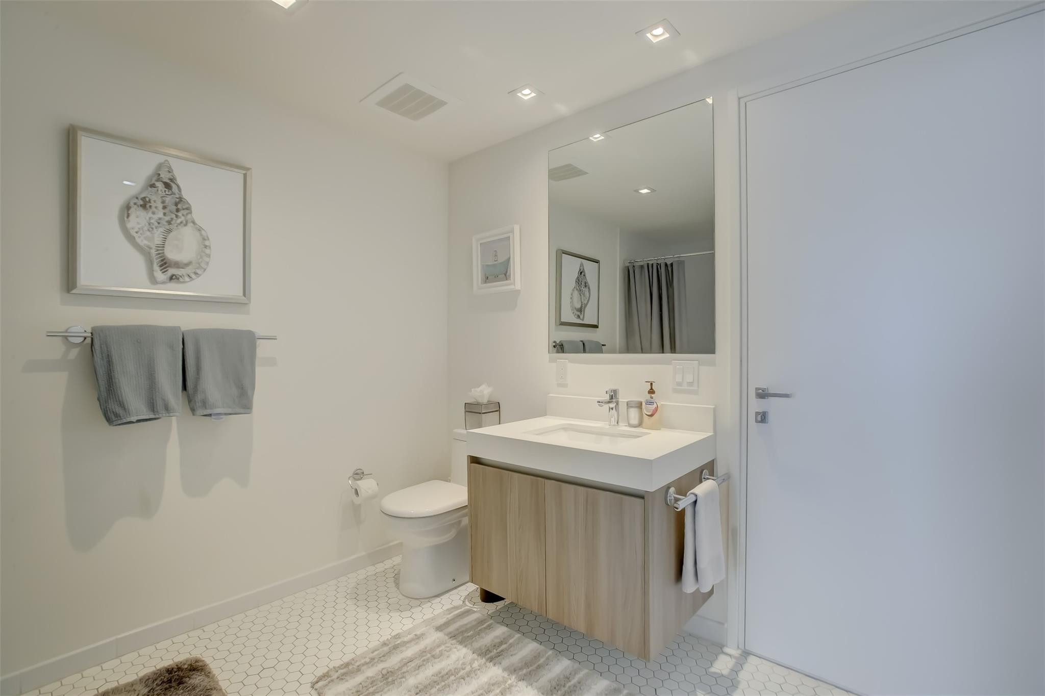 Tiffany House - Residential