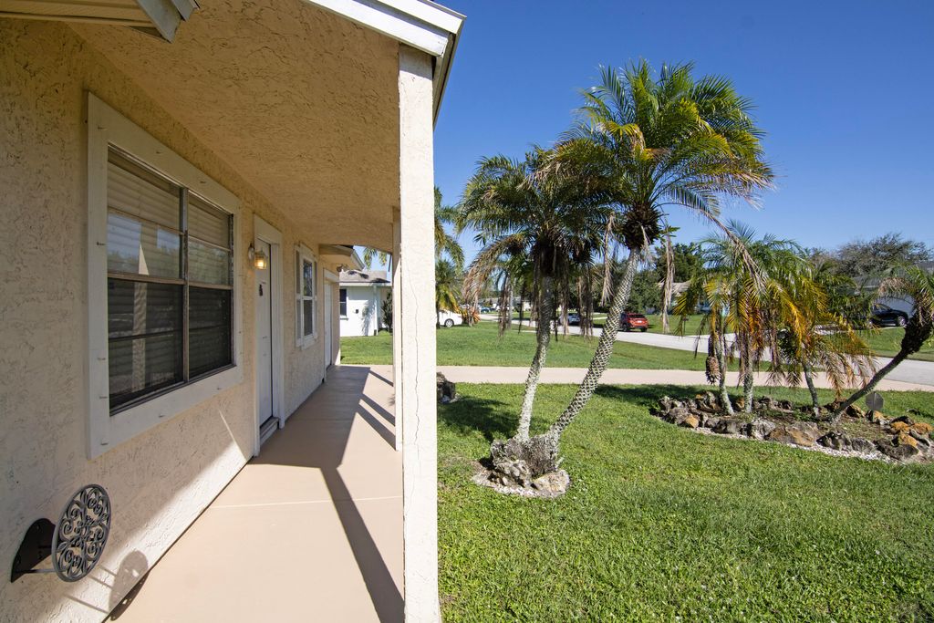 Photo of 849 SW Amethist Terrace, Port Saint Lucie, FL 34953 (MLS # R11132220)