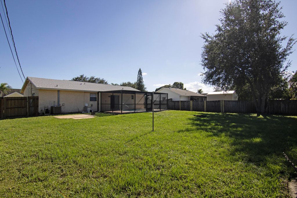 Photo of 849 SW Amethist Terrace, Port Saint Lucie, FL 34953 (MLS # R11132220)