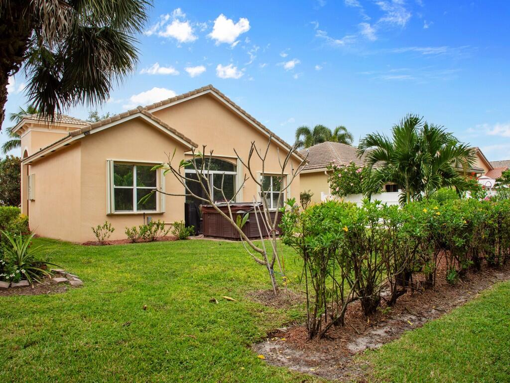 PORTOFINO SHORES - Residential