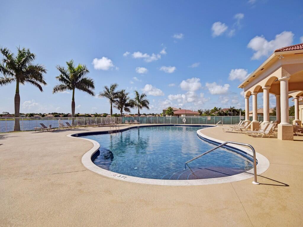 PORTOFINO SHORES - Residential