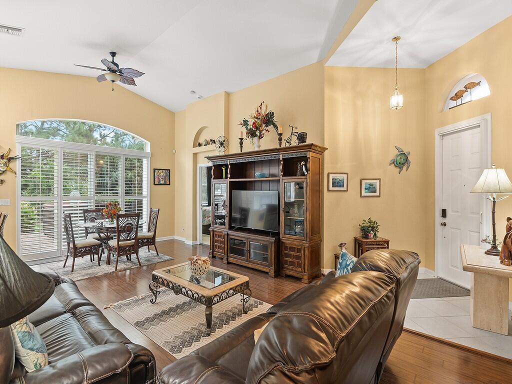 PORTOFINO SHORES - Residential