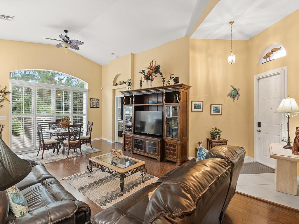 PORTOFINO SHORES - Residential