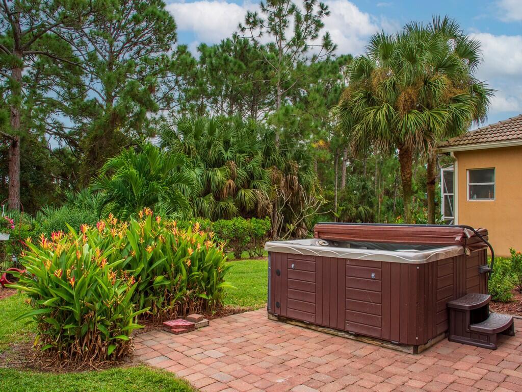 PORTOFINO SHORES - Residential