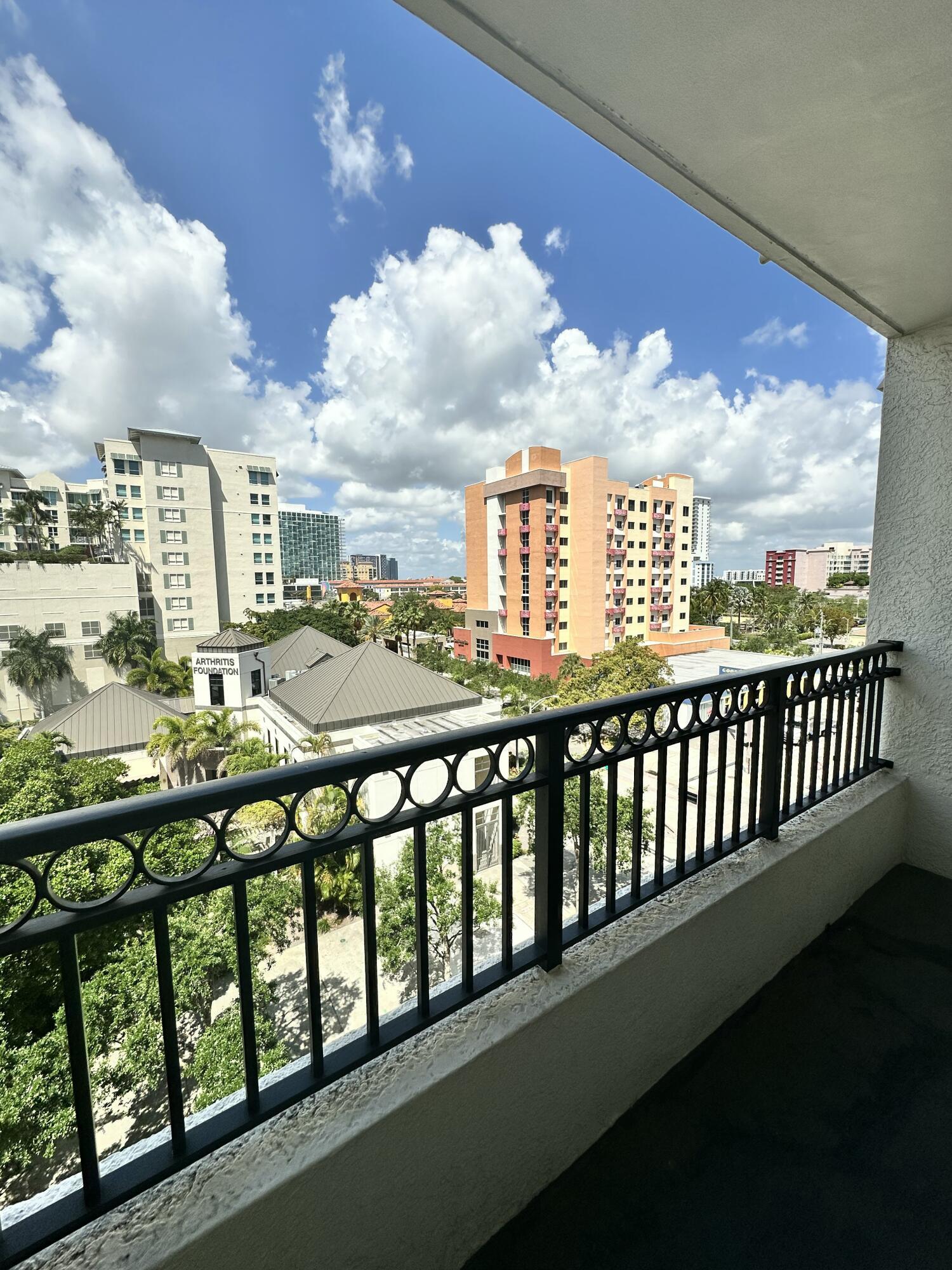 PRADO CONDO - Residential Lease