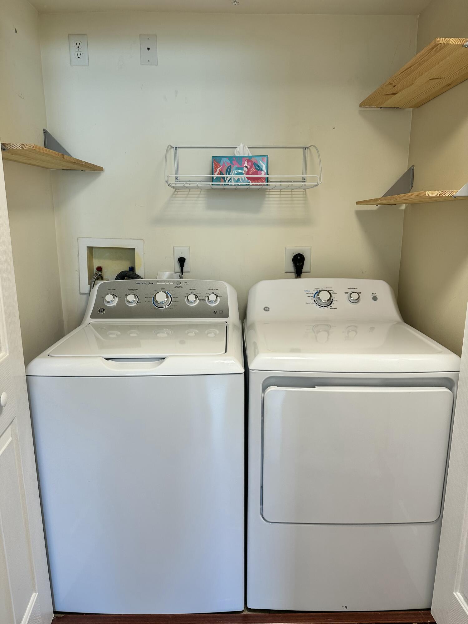 PRADO CONDO - Residential Lease