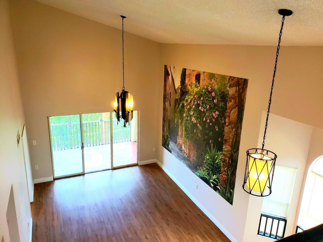 STERLING VILLAGES OF PALM - Residential Lease