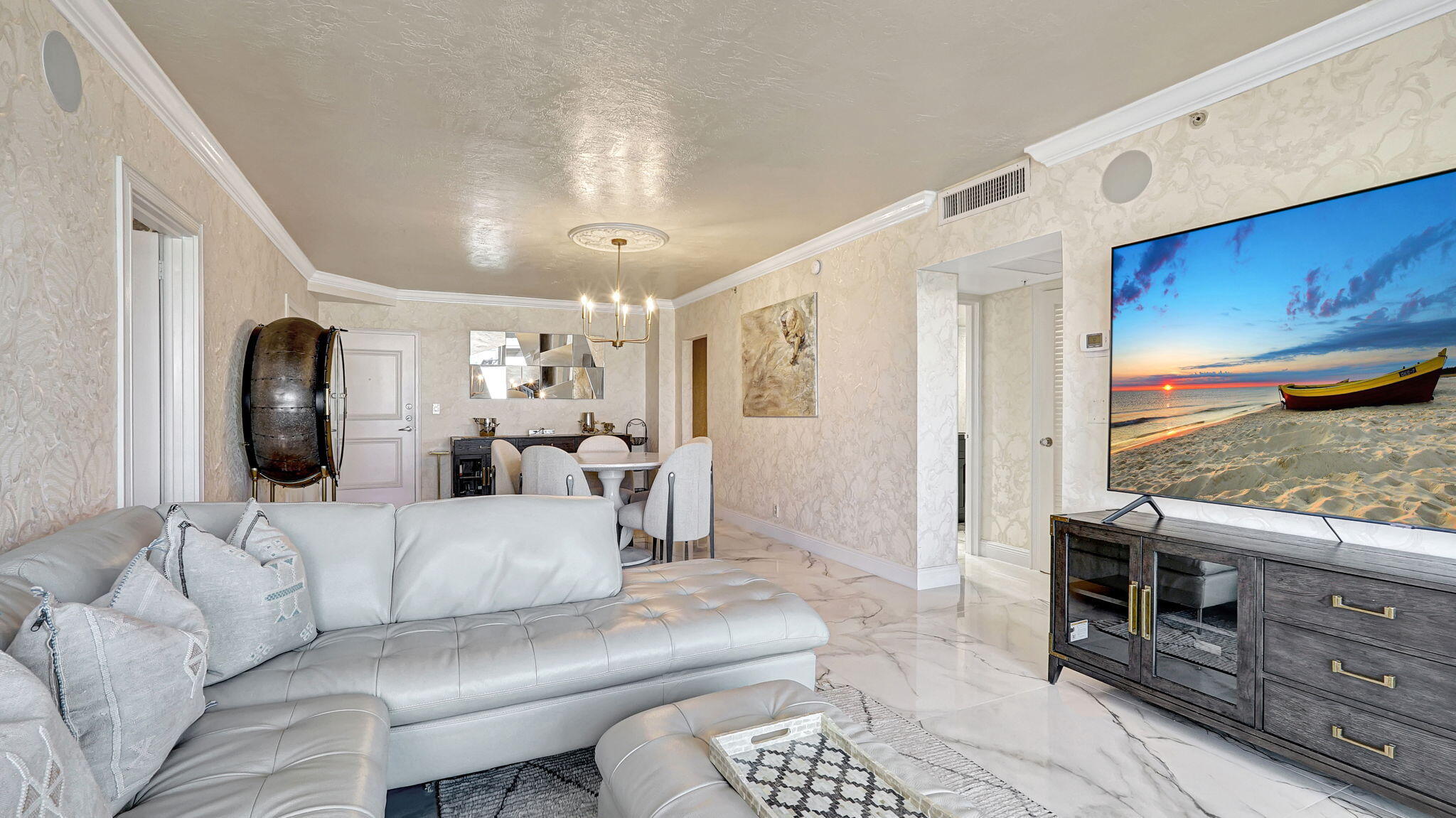 RESIDENCES ON HOLLYWOOD BEACH - Residential Lease