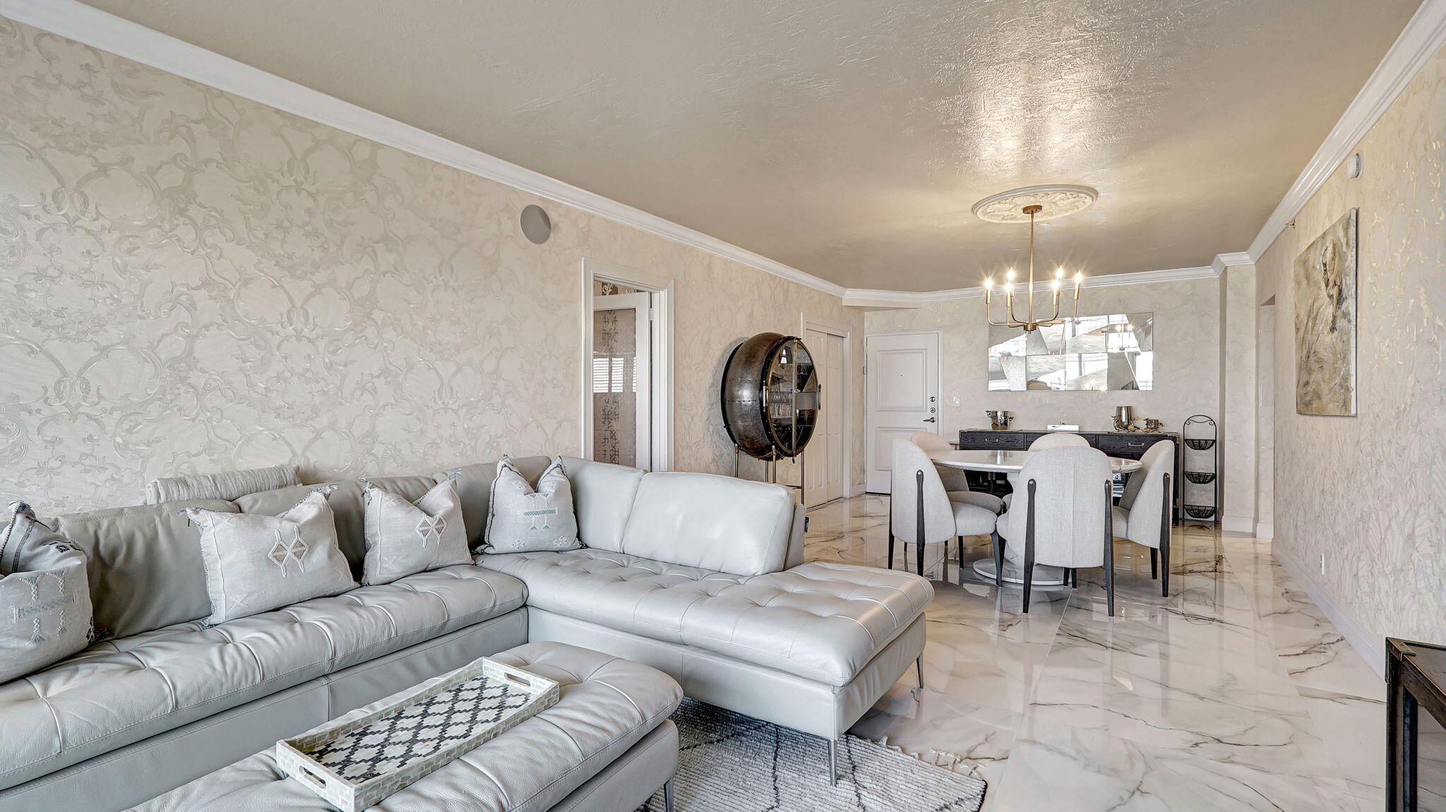 RESIDENCES ON HOLLYWOOD BEACH - Residential Lease