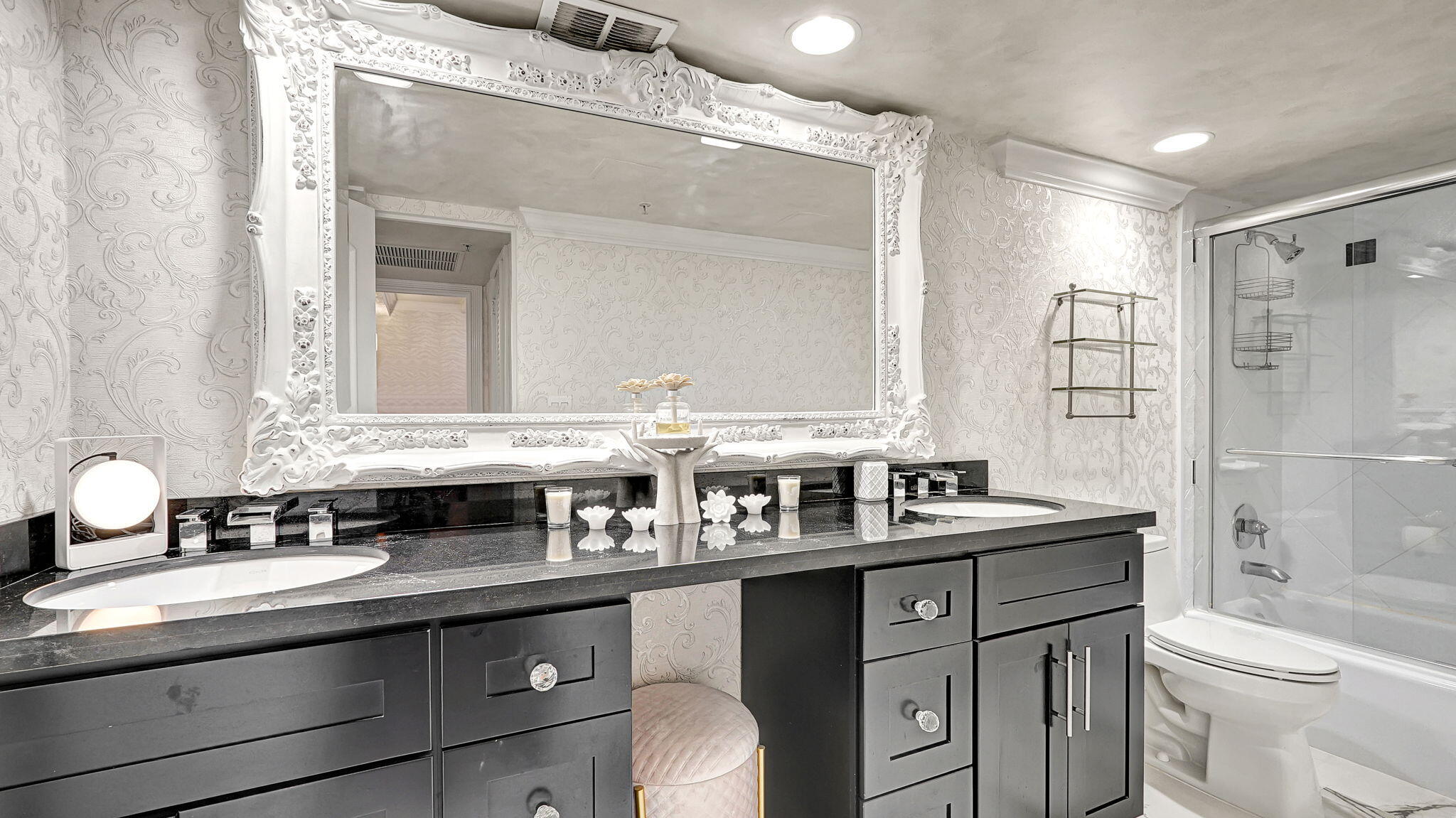 RESIDENCES ON HOLLYWOOD BEACH - Residential Lease