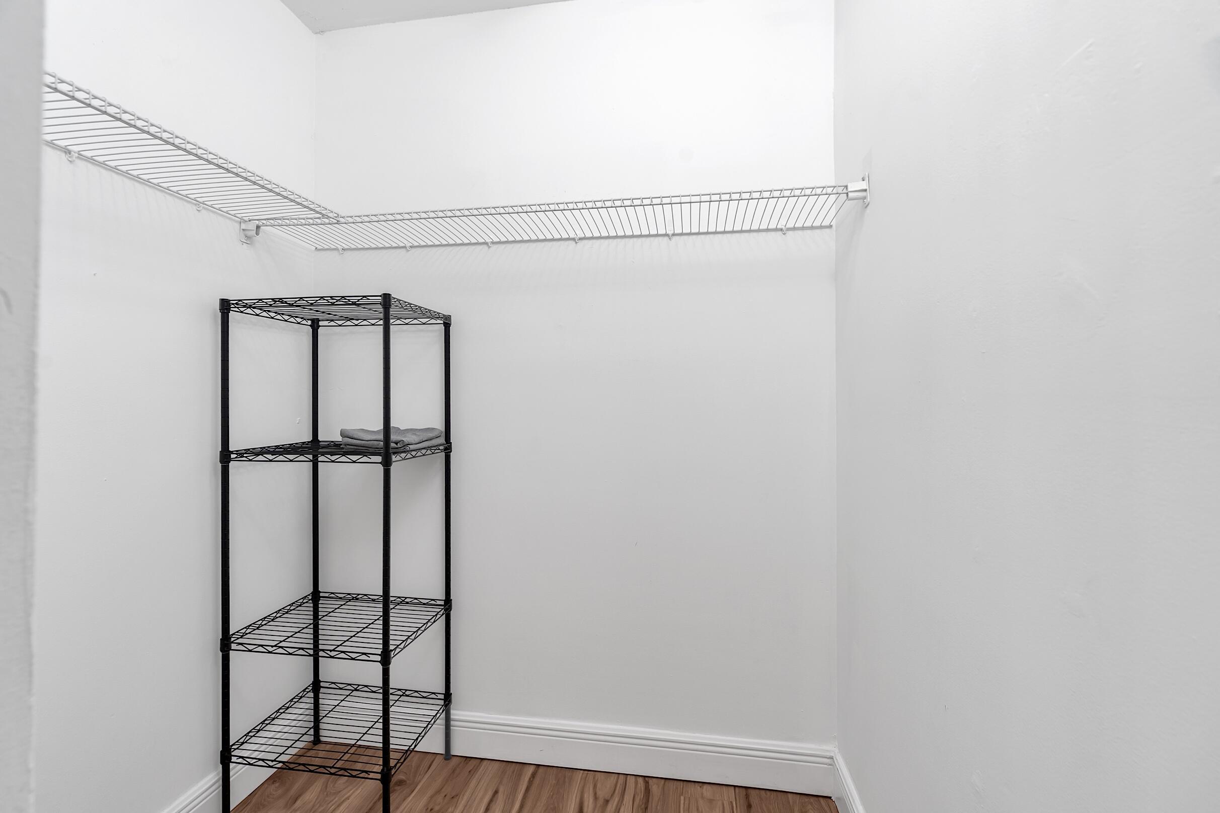 PARK AT WINDWOOD CONDO - Residential Lease