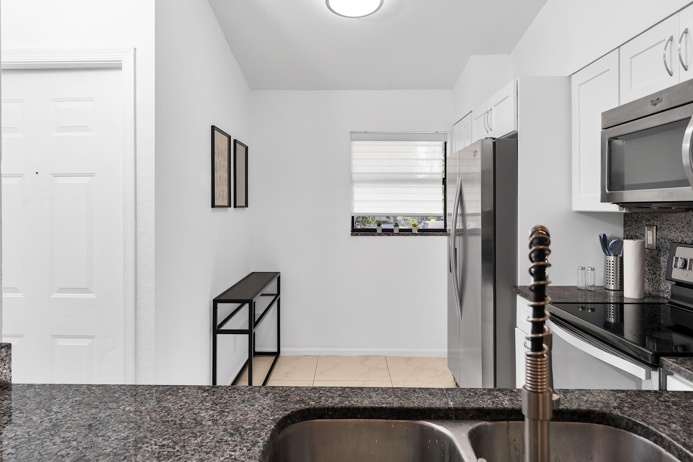 PARK AT WINDWOOD CONDO - Residential Lease