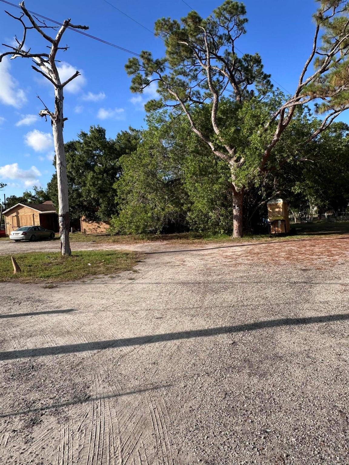 GARDEN CITY FARMS - Commercial Sale