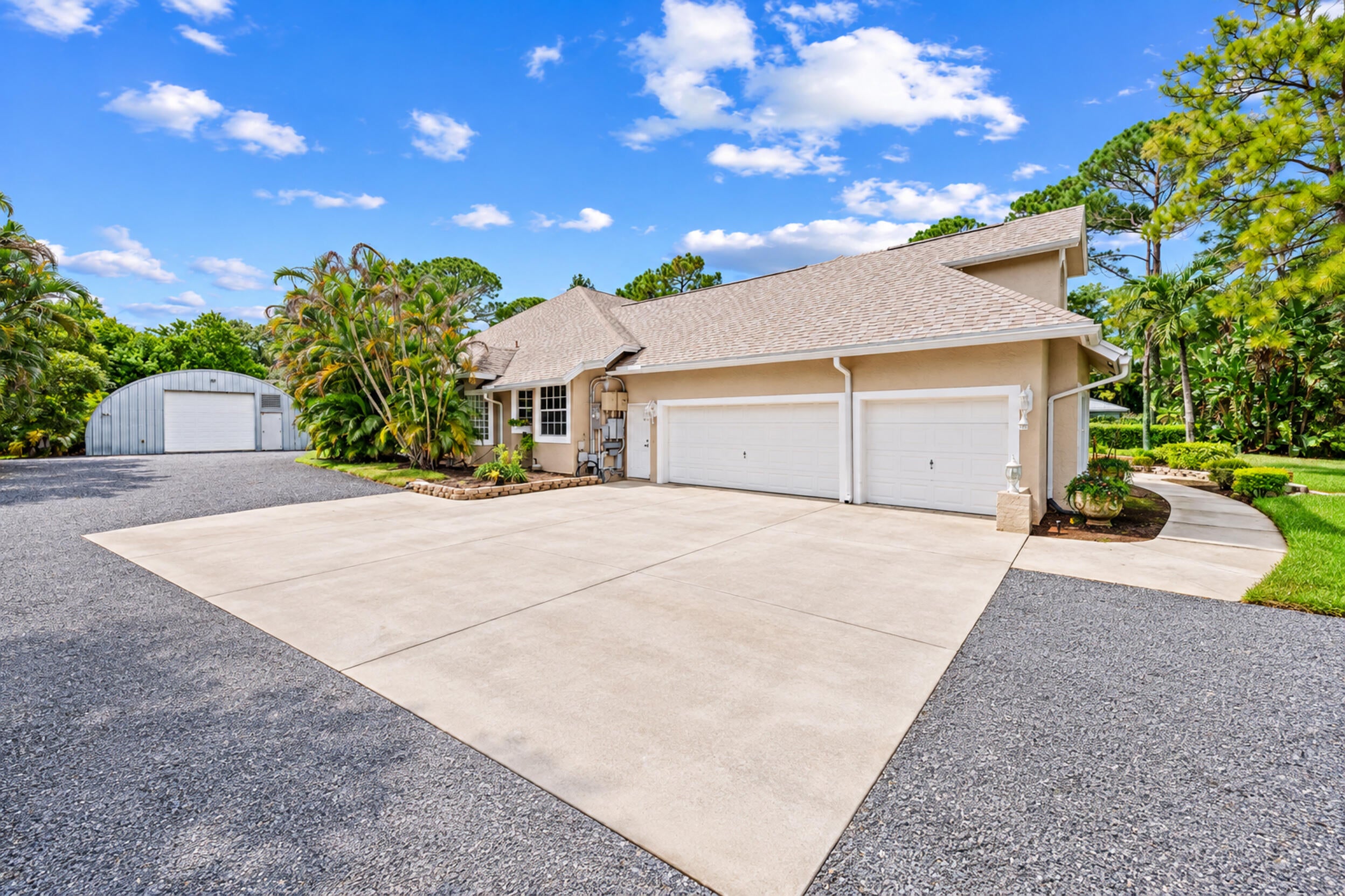 10672 154th Road N