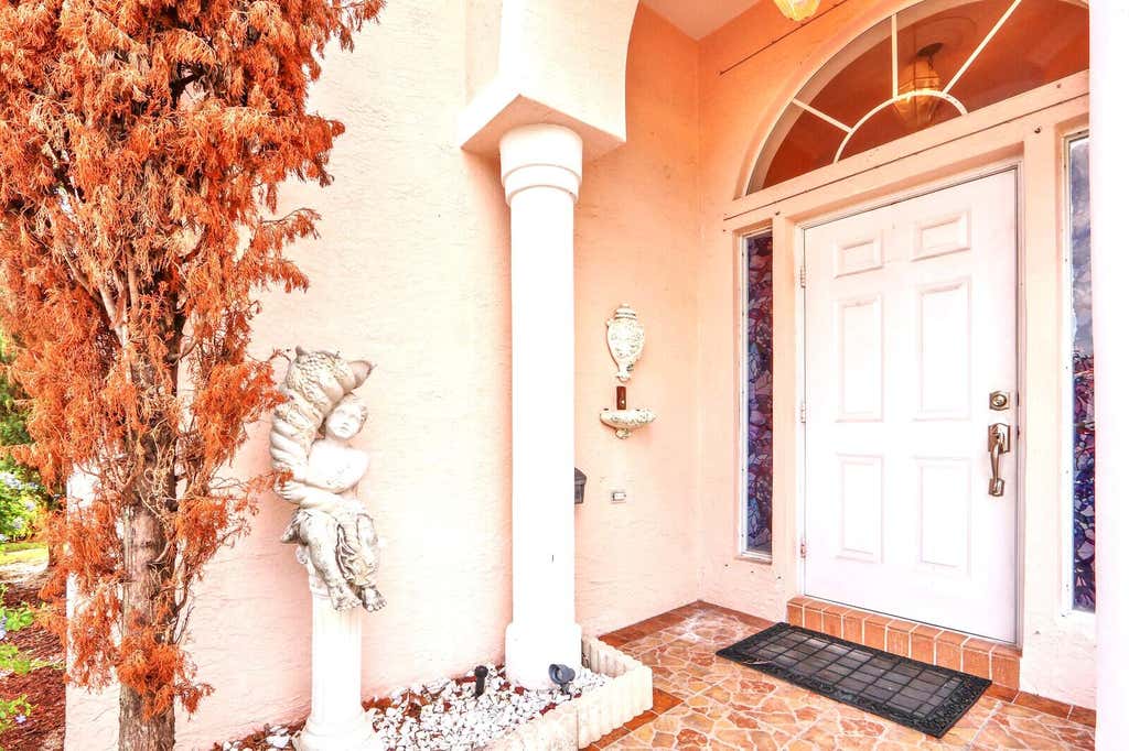 Photo of 3167 El Camino, West Palm Beach, FL 33409 (MLS # B26051226)