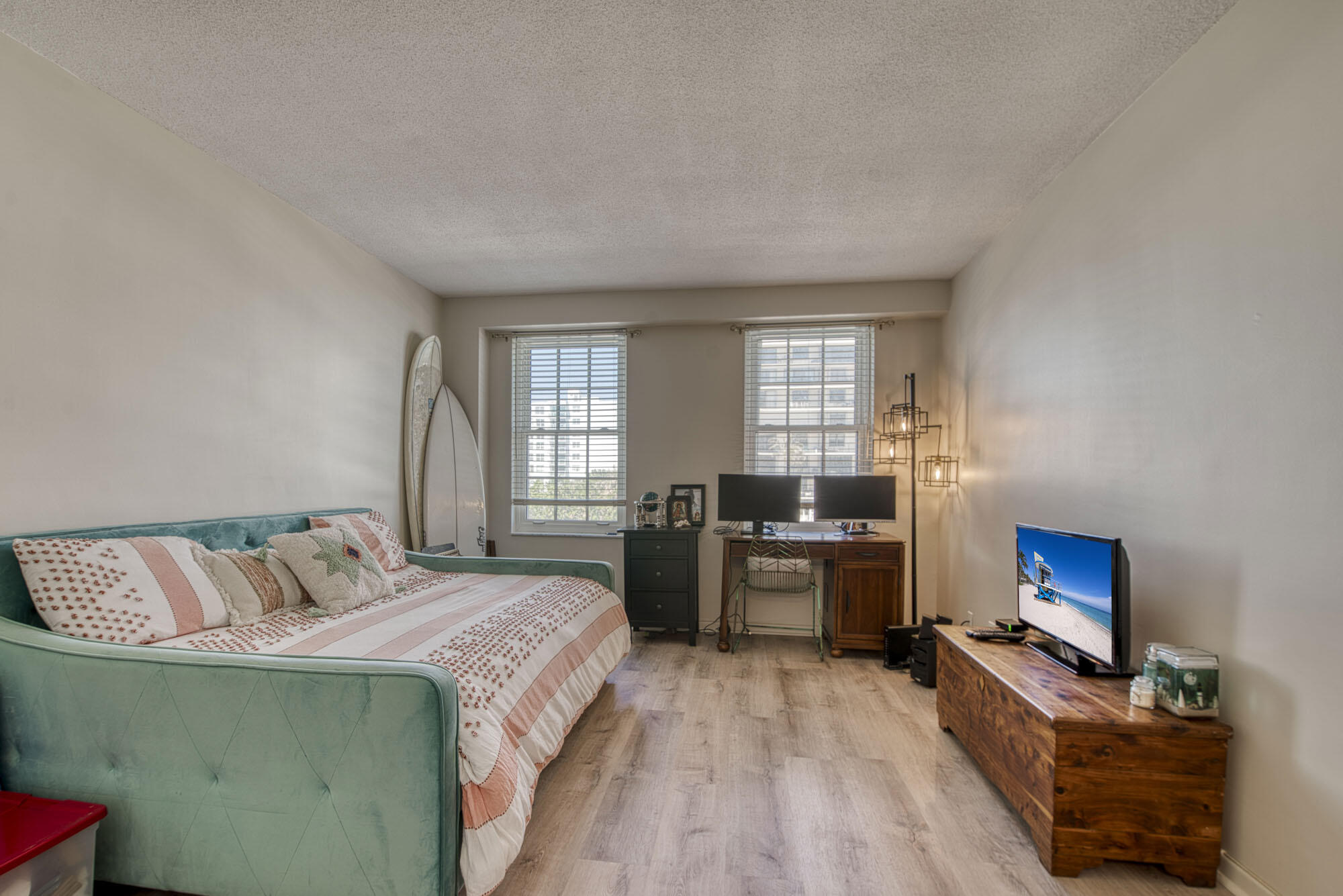 La Bonne Vie Condo - Residential