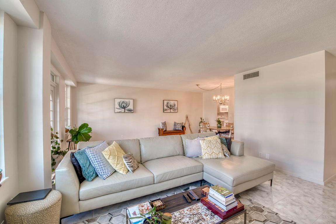 La Bonne Vie Condo - Residential