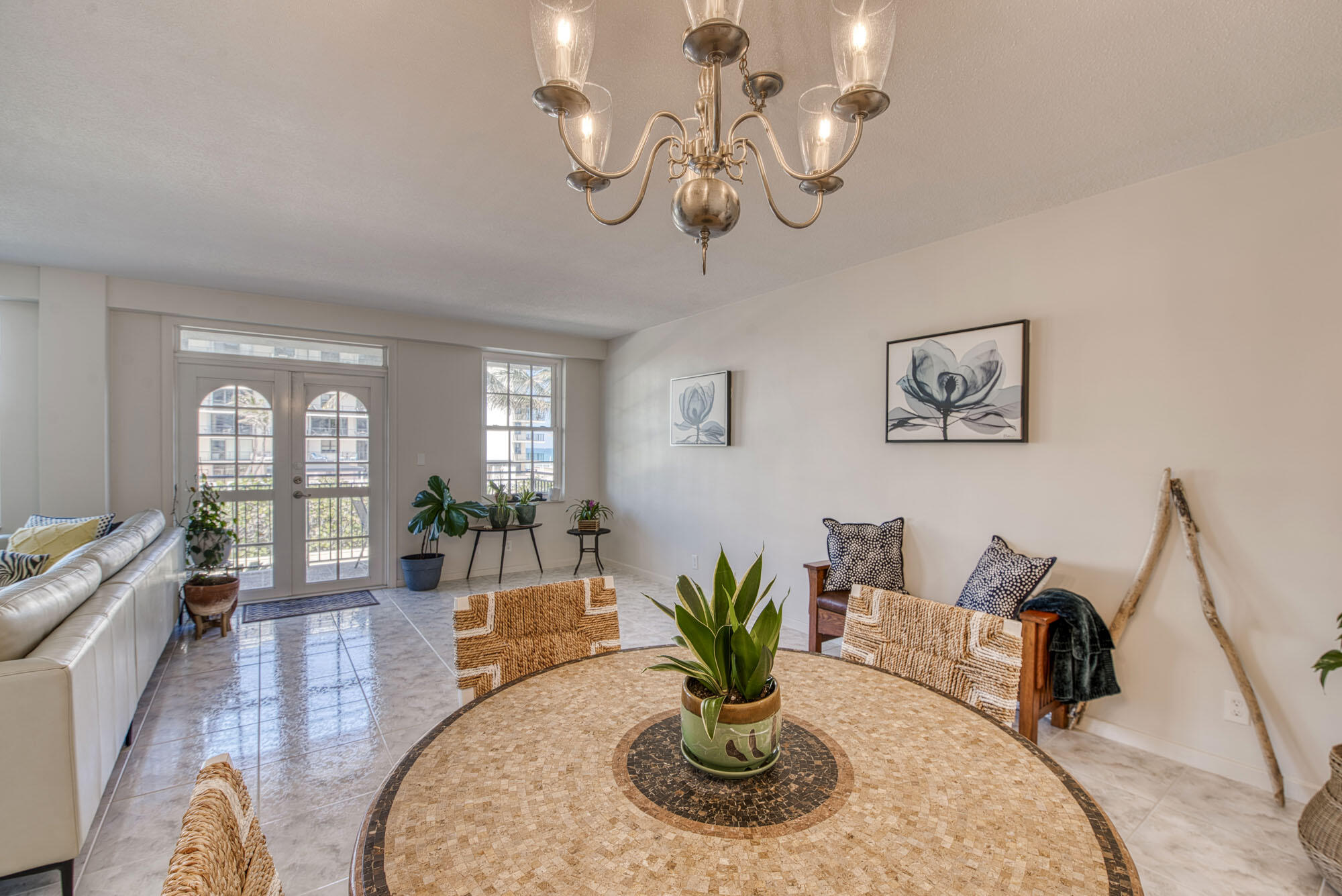 La Bonne Vie Condo - Residential