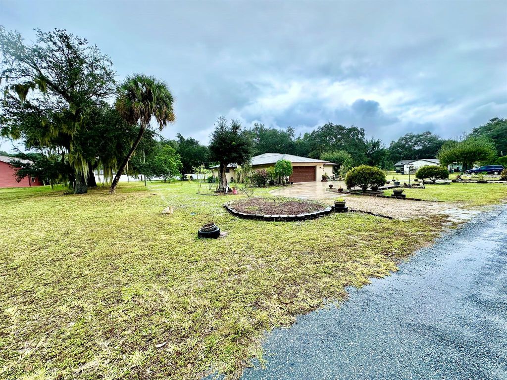 Photo of 2408 N 49th Street, Fort Pierce, FL 34946 (MLS # R10937630)