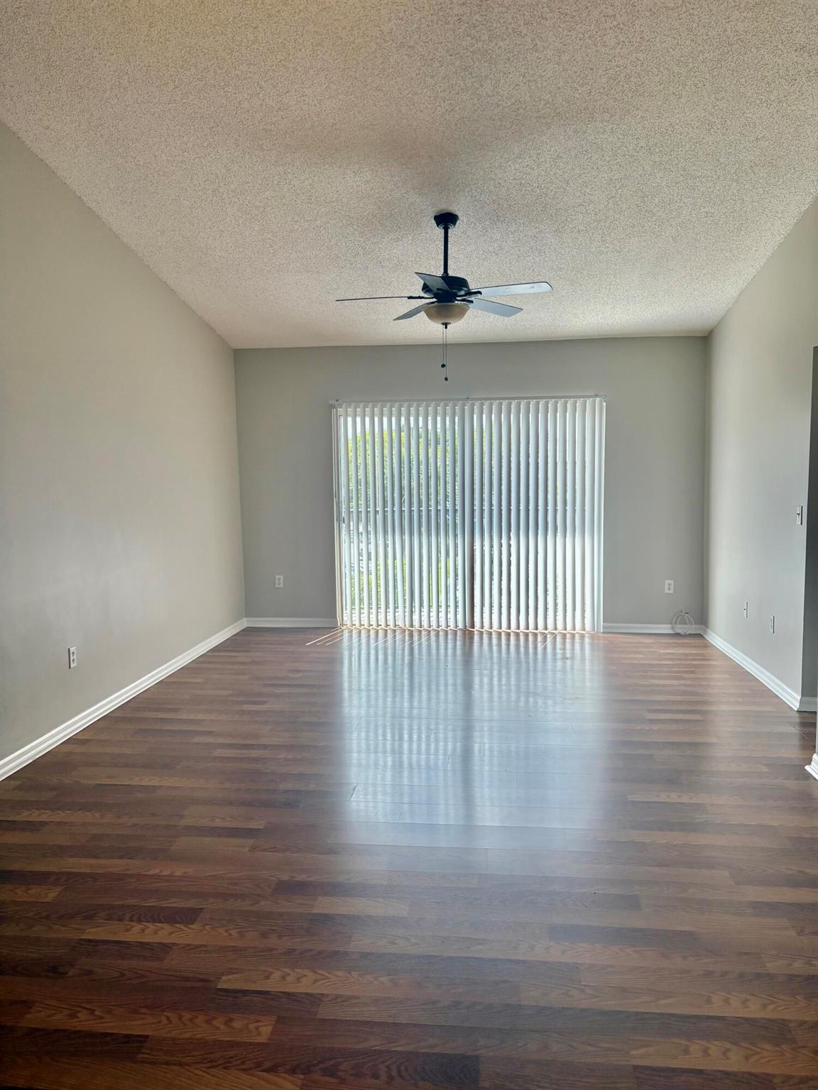 GRAND VIEW AT CRESTWOOD C - Residential Lease