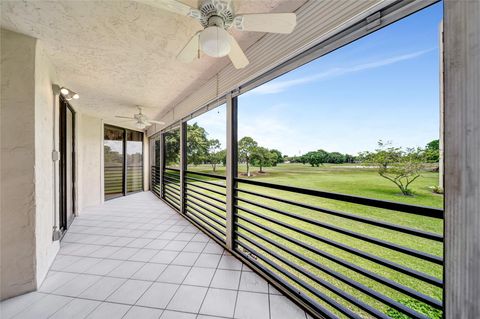 Condominium in Lauderhill FL 7200 Radice Ct Ct 16.jpg