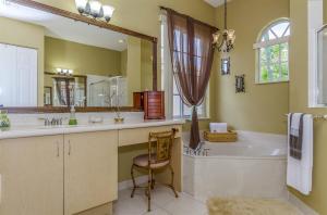 WHITEHORSE ESTATES - Residential