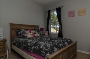 WHITEHORSE ESTATES - Residential