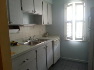 INLET HOUSE CONDOMINIUM - Residential Lease