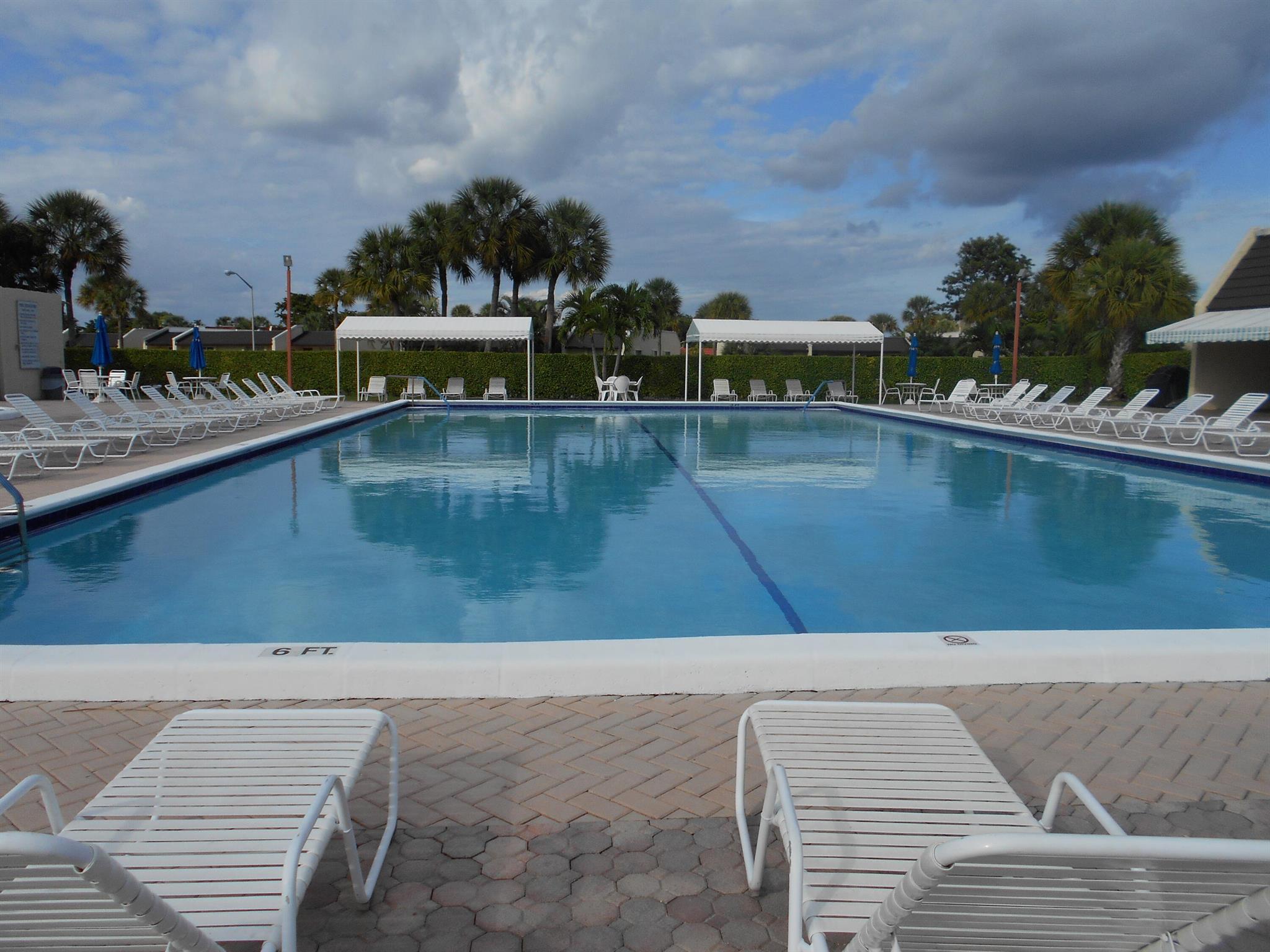 GOLDEN LAKES VILLAGE - Residential