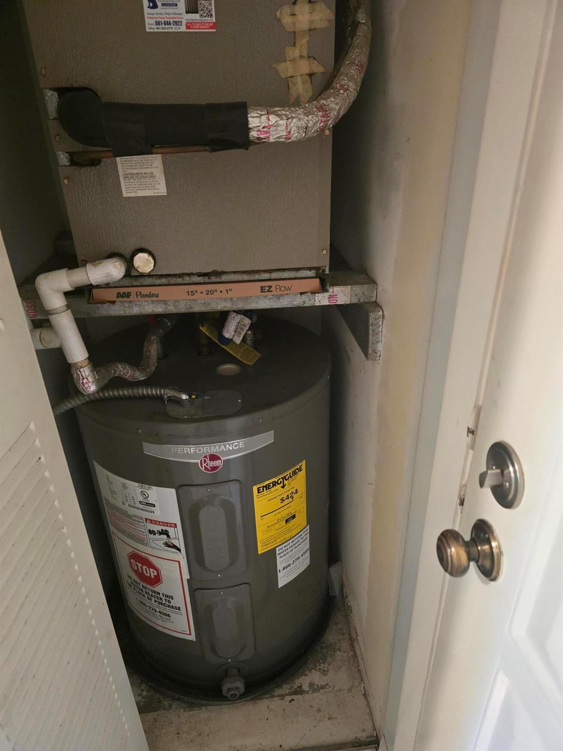 GOLDEN LAKES VILLAGE - Residential