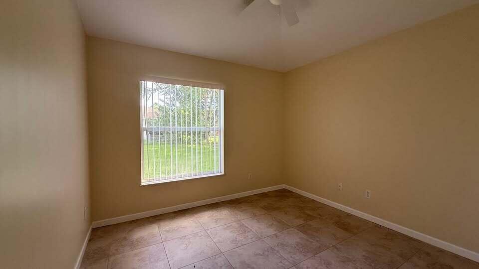 PORT ST LUCIE SECTION 35 - Residential Lease