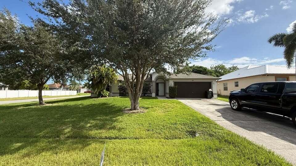 PORT ST LUCIE SECTION 35 - Residential Lease