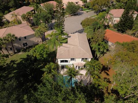 5340 NW 51 Street, Coconut Creek, FL, 33073/$625,000 2 5340 NW 51 Street