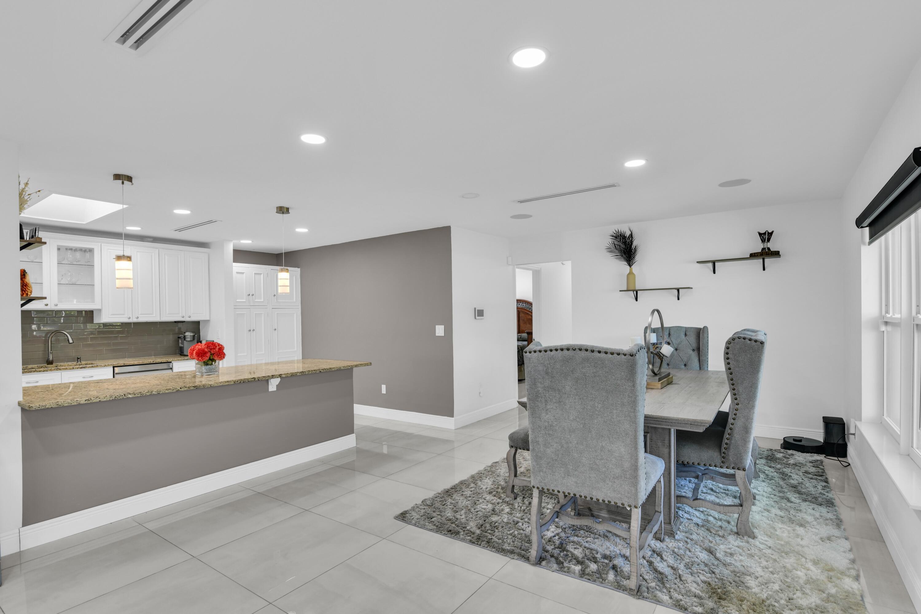 LAKEWOOD GARDENS PL 3 - Residential