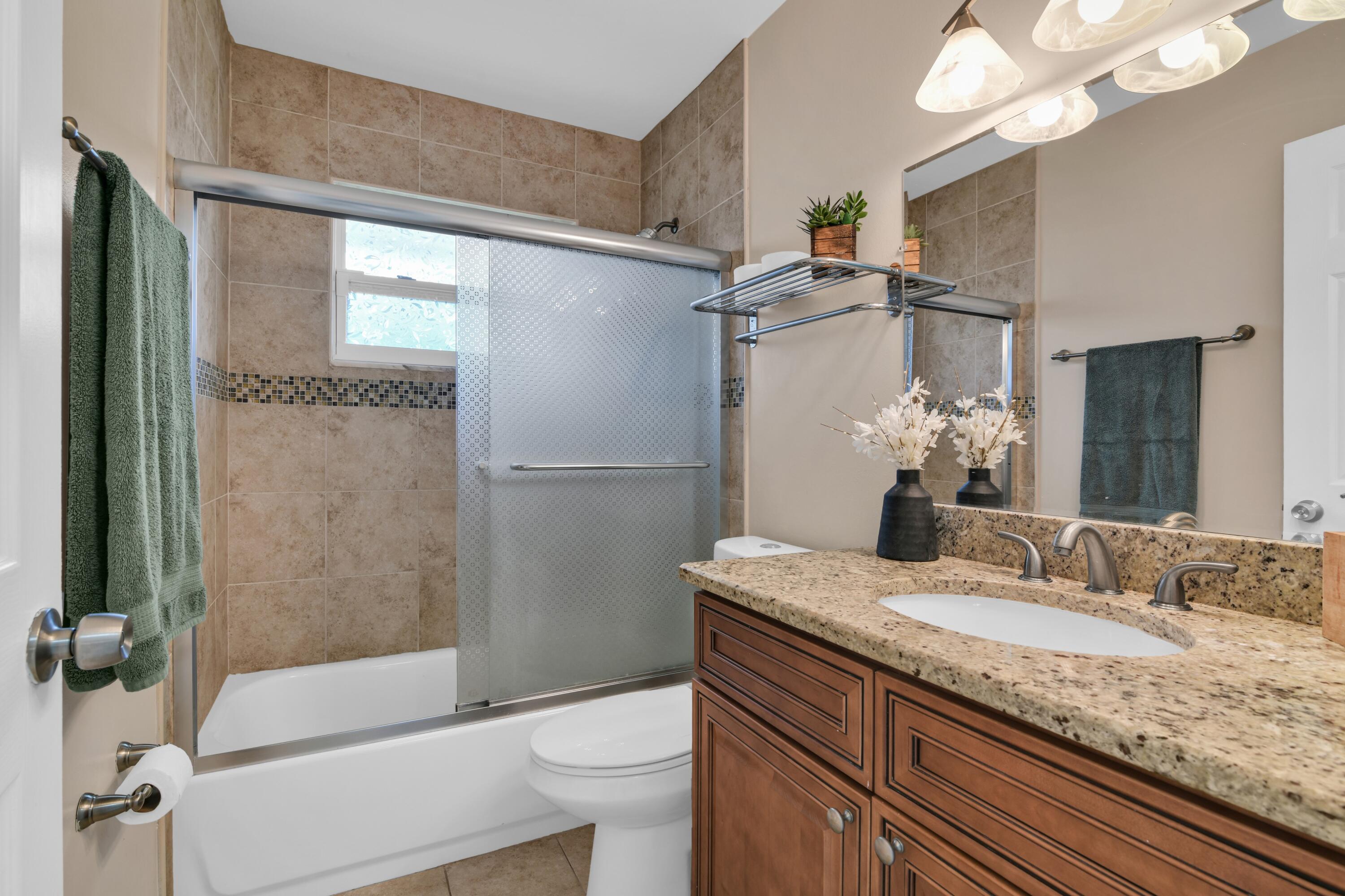 LAKEWOOD GARDENS PL 3 - Residential