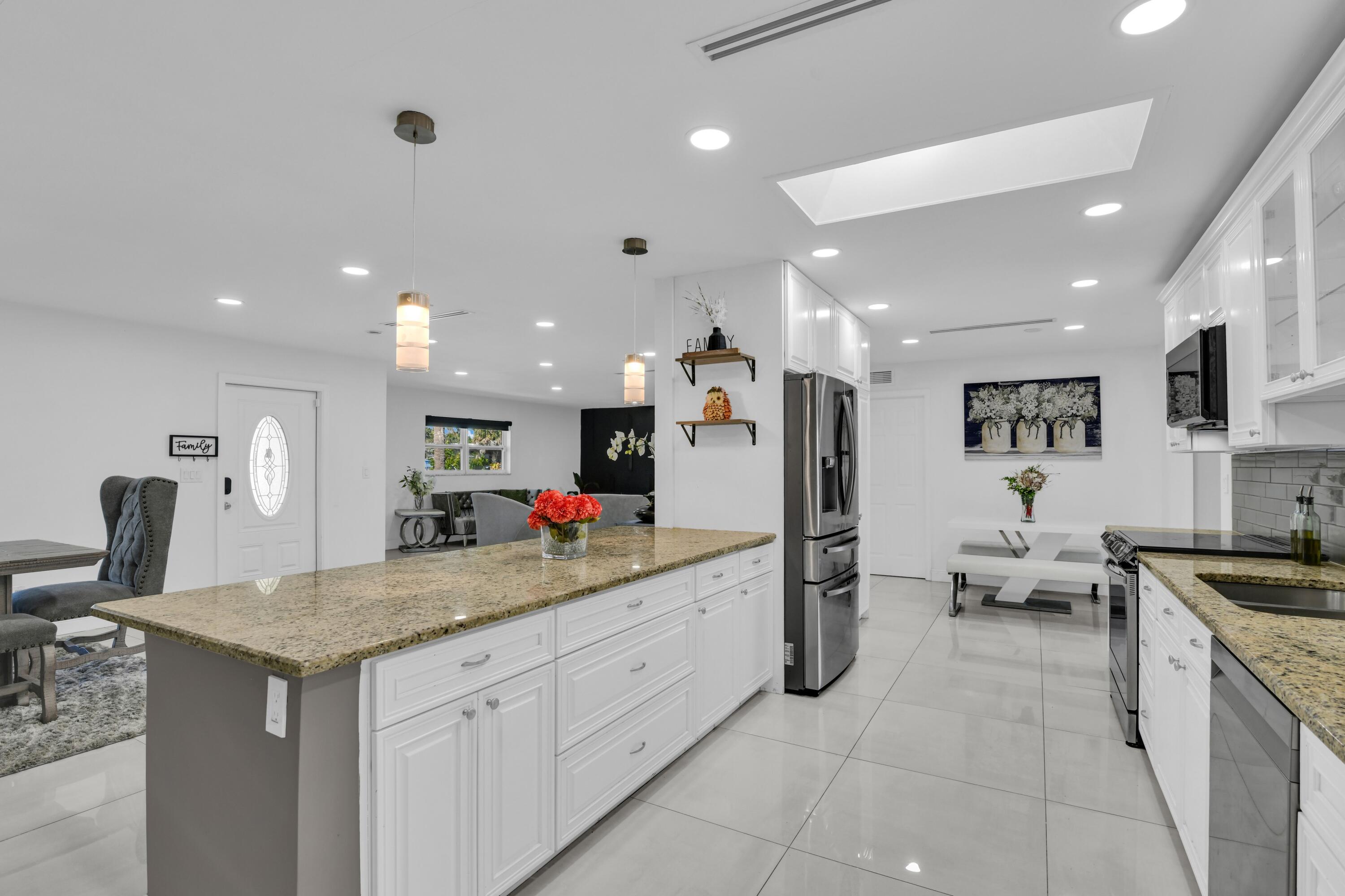 LAKEWOOD GARDENS PL 3 - Residential