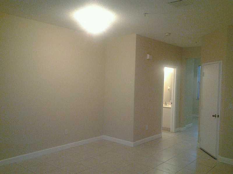 SHOMA TOWNHOMES AT ROYAL - Residential Lease