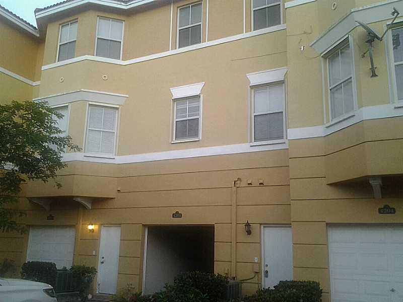 SHOMA TOWNHOMES AT ROYAL - Residential Lease