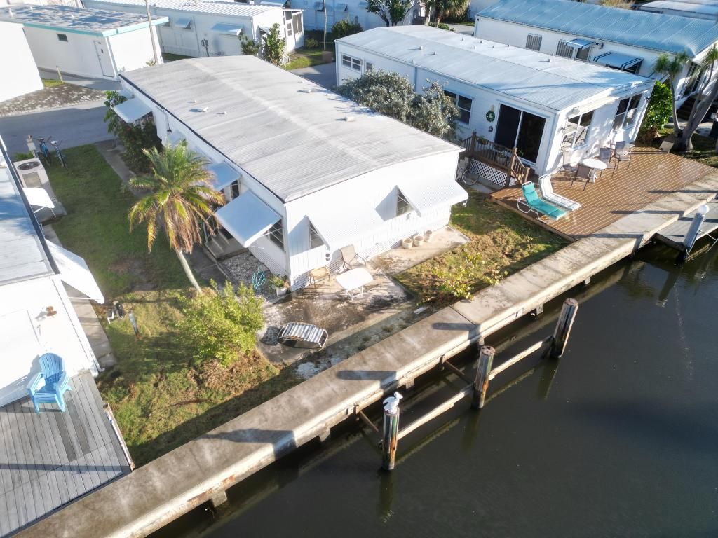 Photo of 206 S Ibis Drive #R, Briny Breezes, FL 33435 (MLS # R10942517)
