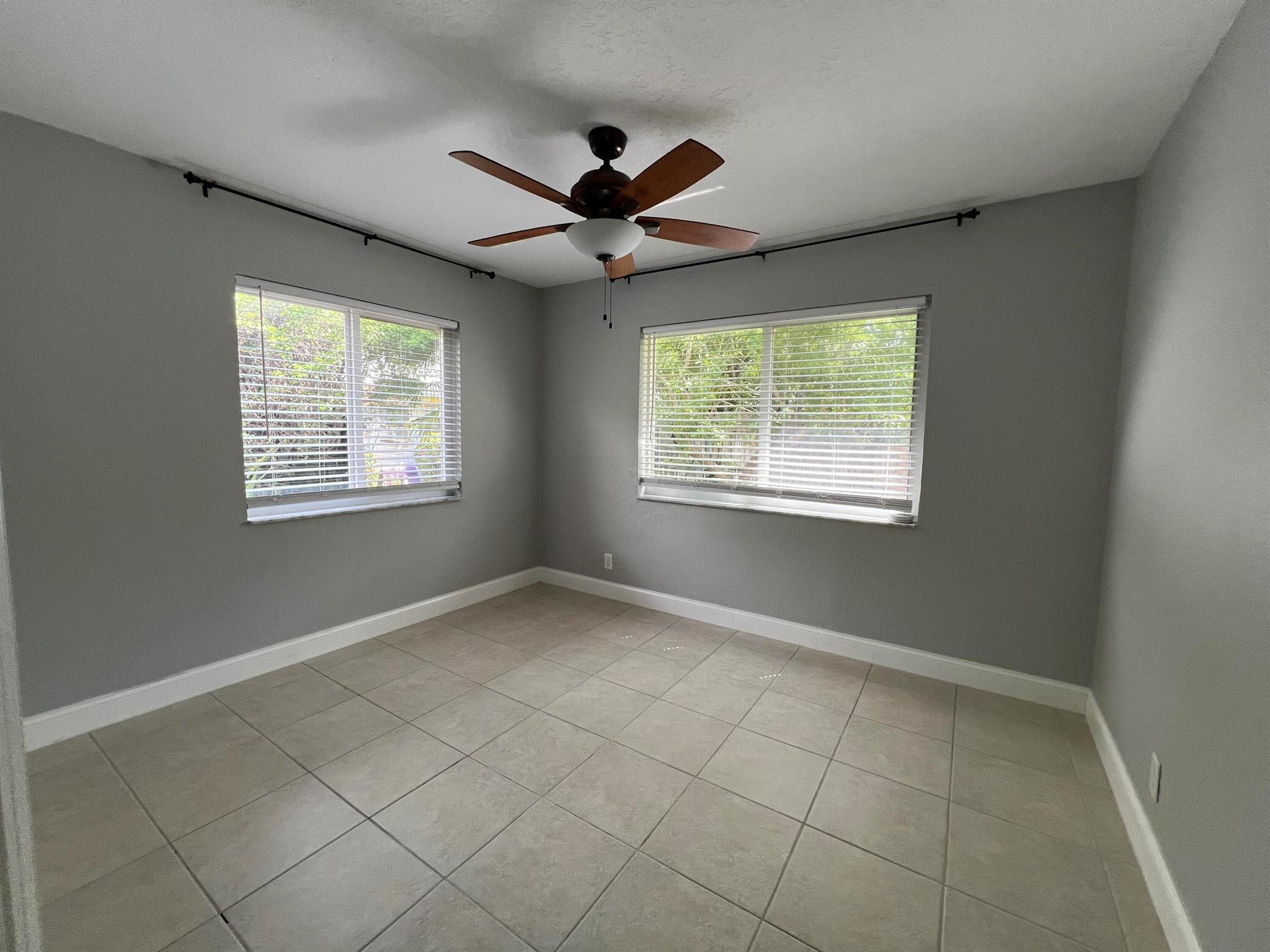 PALM BEACH SHORES - Residential Lease