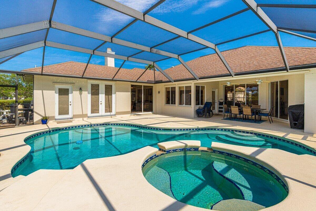 SAWGRASS LAKES PHASE 2 - Residential Lease