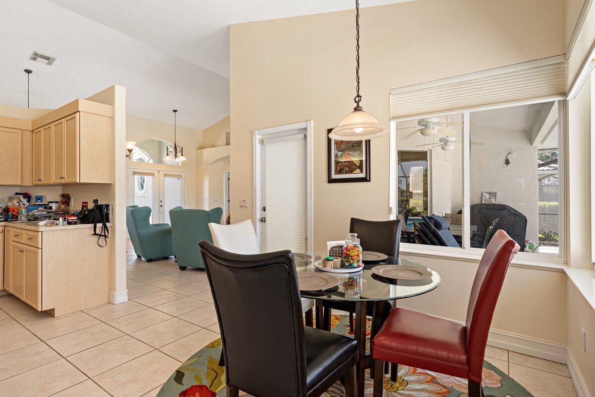 SAWGRASS LAKES PHASE 2 - Residential Lease