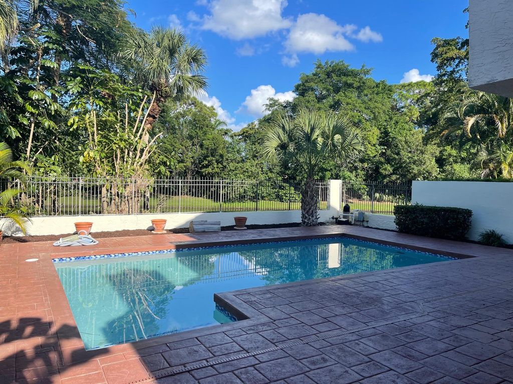 Photo of 21652 Club Villa Ter, Boca Raton, FL 33433 (MLS # R10943665)