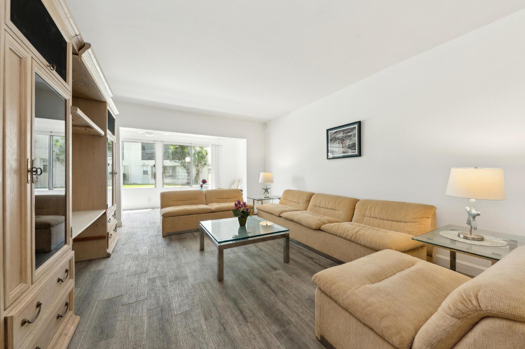 POINCIANA LAKES CONDO - Residential