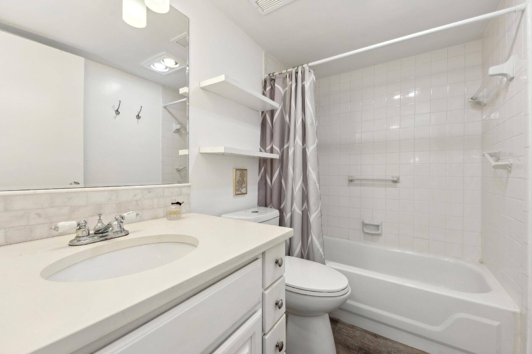 POINCIANA LAKES CONDO - Residential