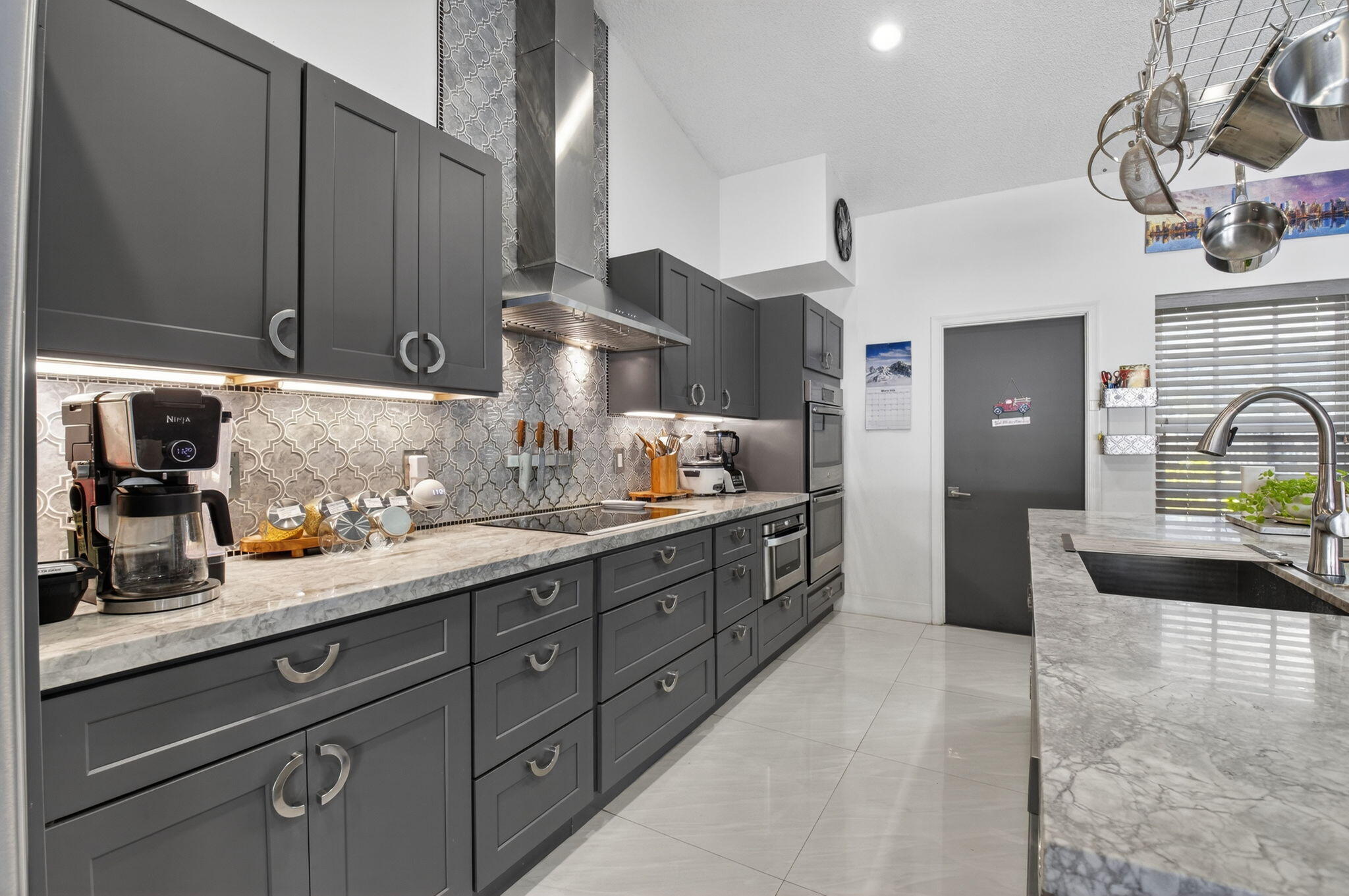 SOUTHWIND LAKES - Residential