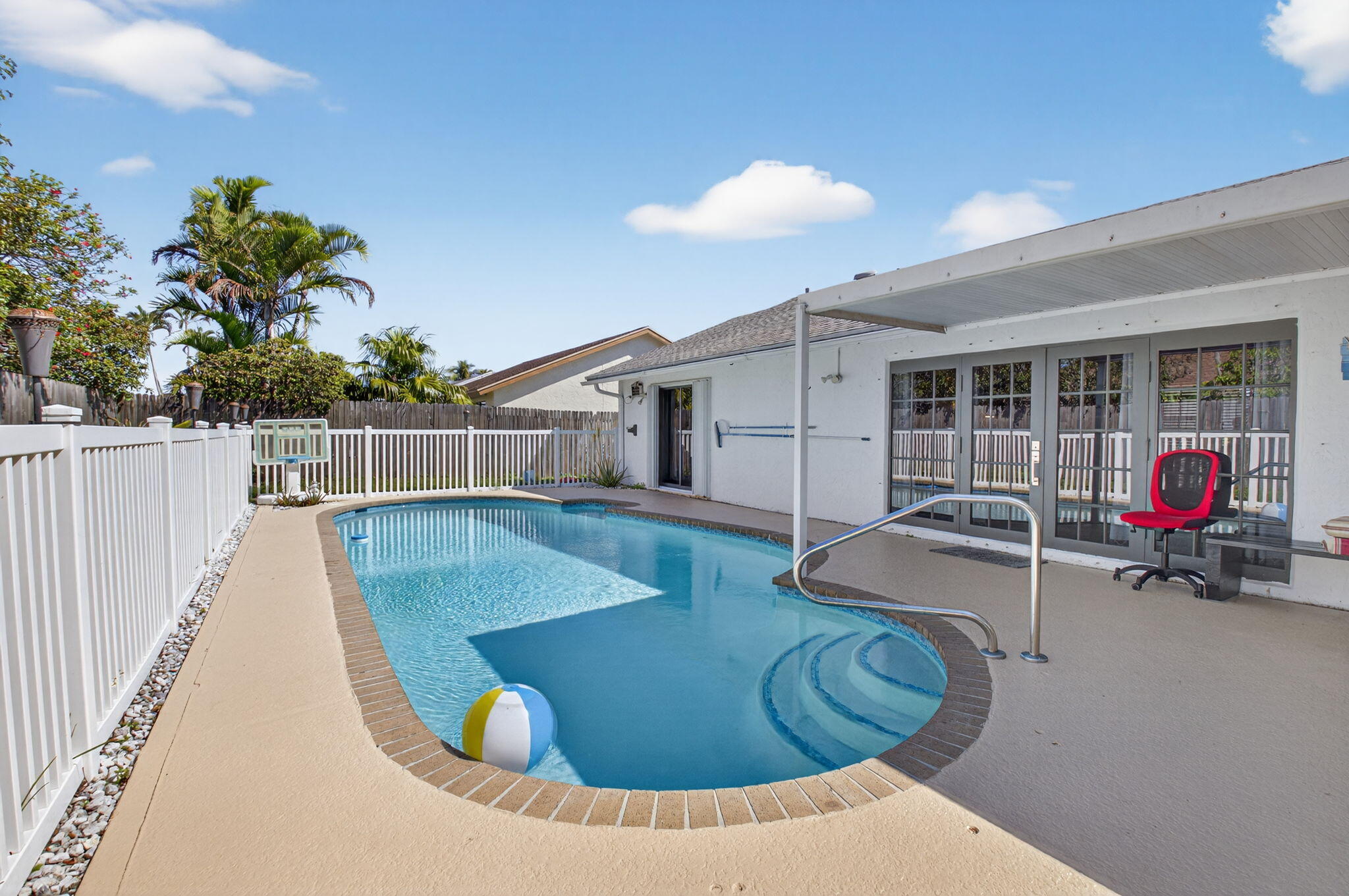 SOUTHWIND LAKES - Residential