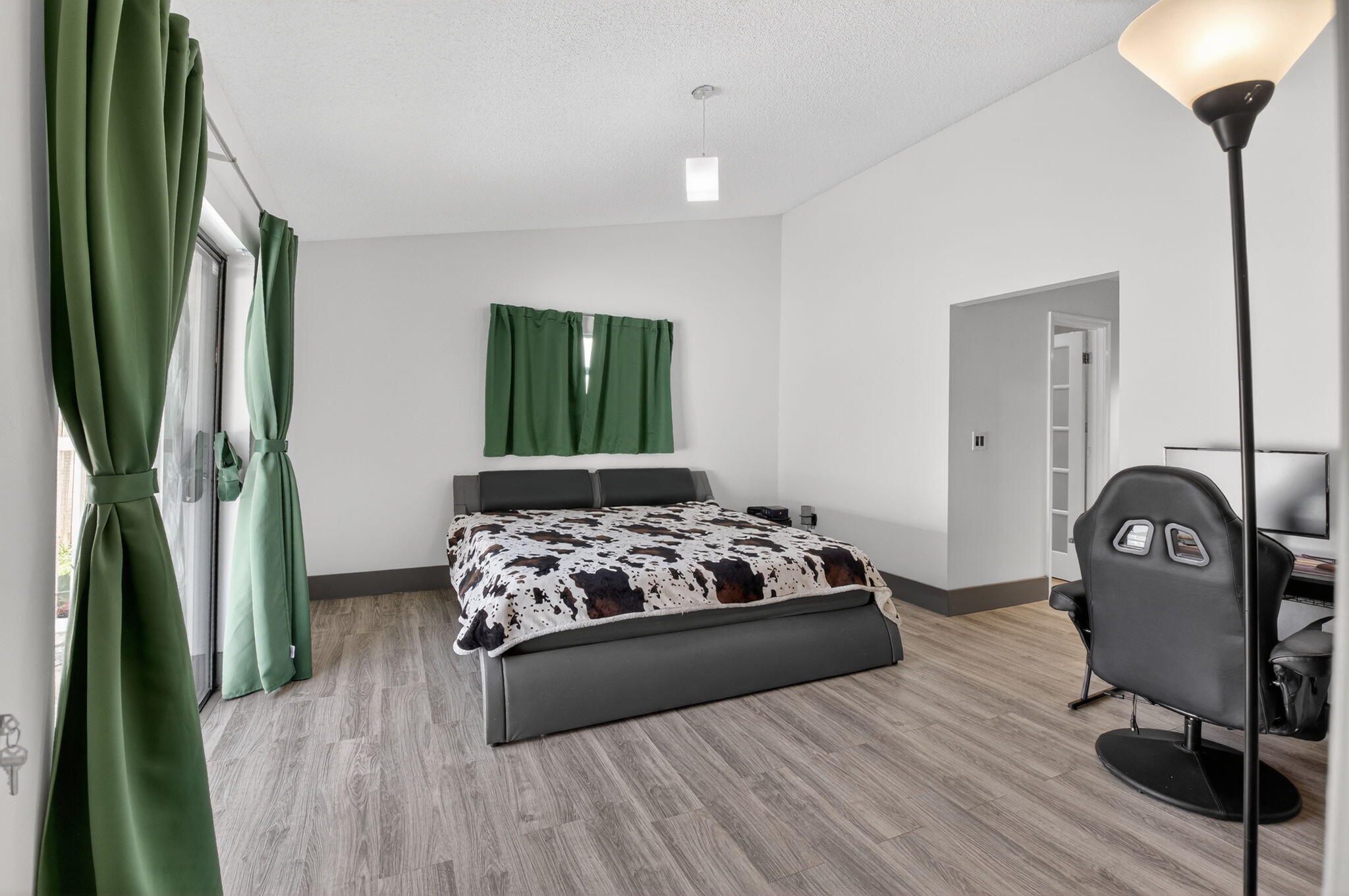 SOUTHWIND LAKES - Residential